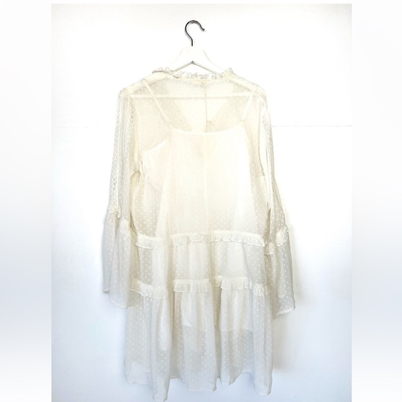 White Semi-sheer flowey dress maternity dress - Picture 4 of 5